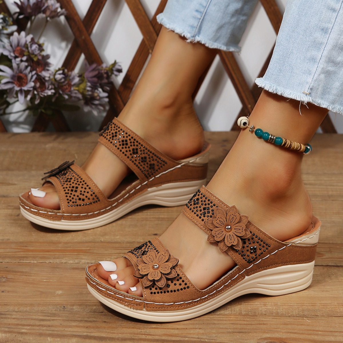 Vintage Fashion Aesthetic - Yeni Moda Yaz Kadın Kama Sandalet